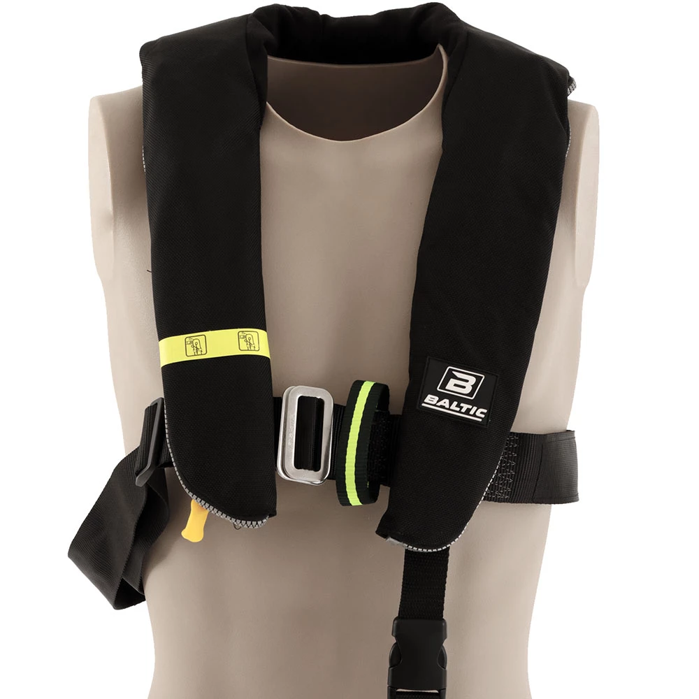 Baltic Winner 150 Manual Life Jacket Black 40-150kg 3 Baltic Winner 150 Manual Life Jacket Black 40-150kg