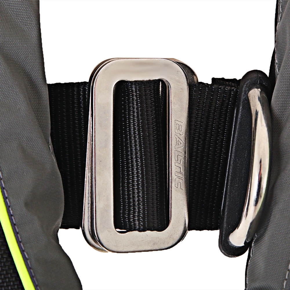 Baltic Winner 165 Automatic Inflatable Life Jacket Black/Grey 40-150kg 4 Baltic Winner 165 Automatic Inflatable Life Jacket Black/Grey 40-150kg - Image 2